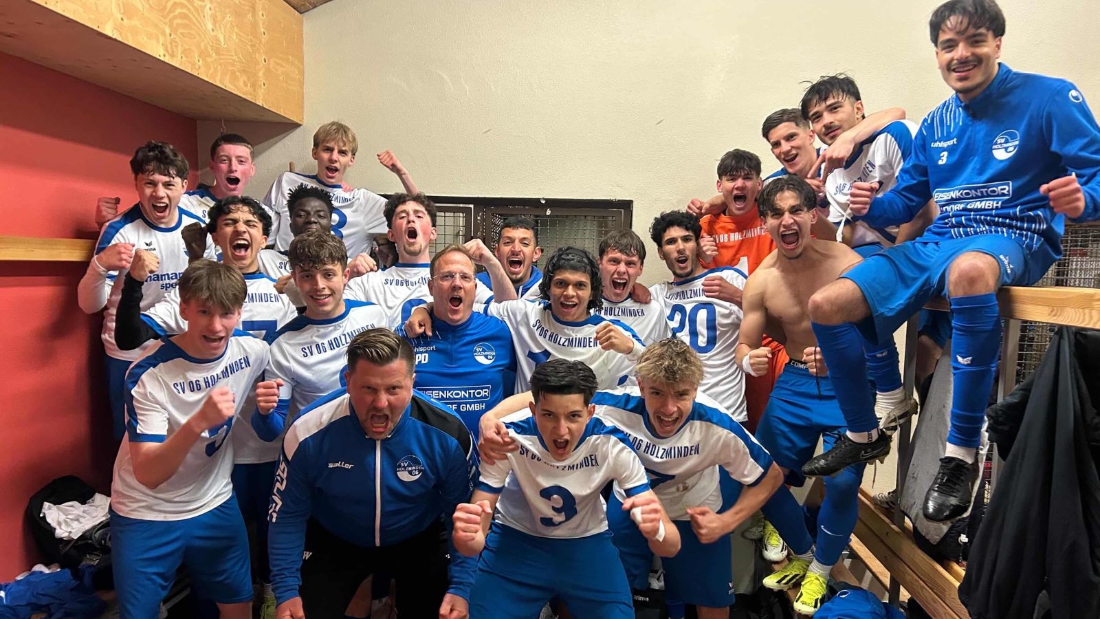 Pokalabend im Liebigstadion: A-Jugend jubelt über Halbfinale – C-Jugend scheidet aus