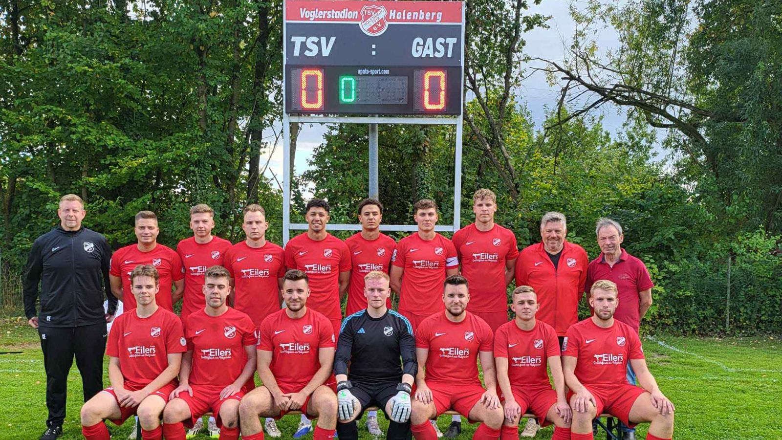Keeper Marc Hansmann als Feldspieler: Holenberg macht gegen Sollingtor das Dutzend voll 