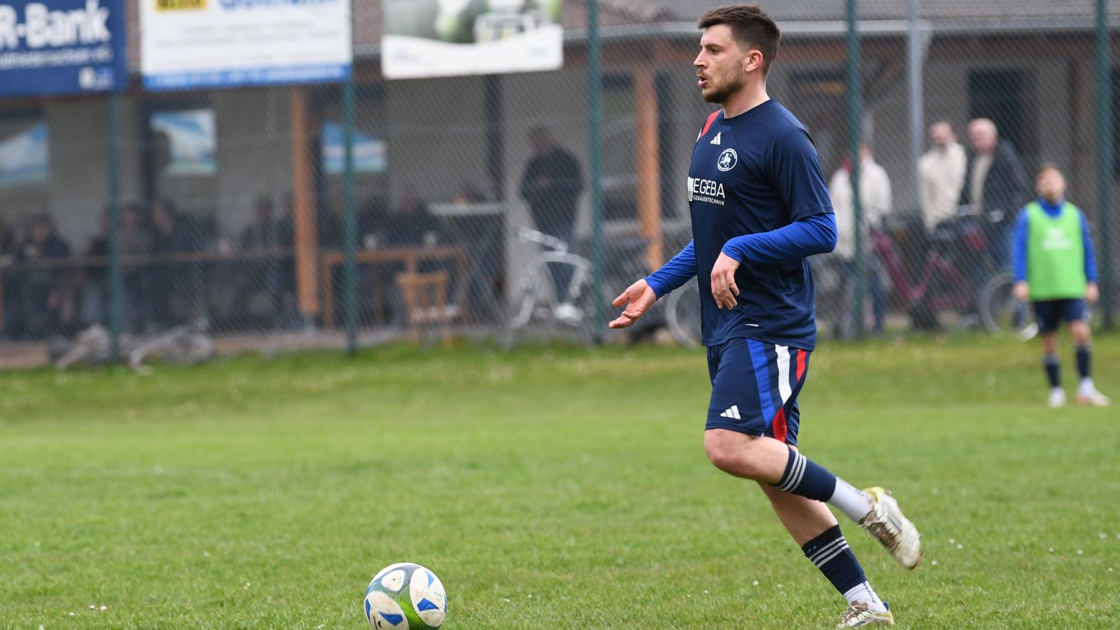 Spitzenspiel: Holzminden gastiert in Bodenwerder