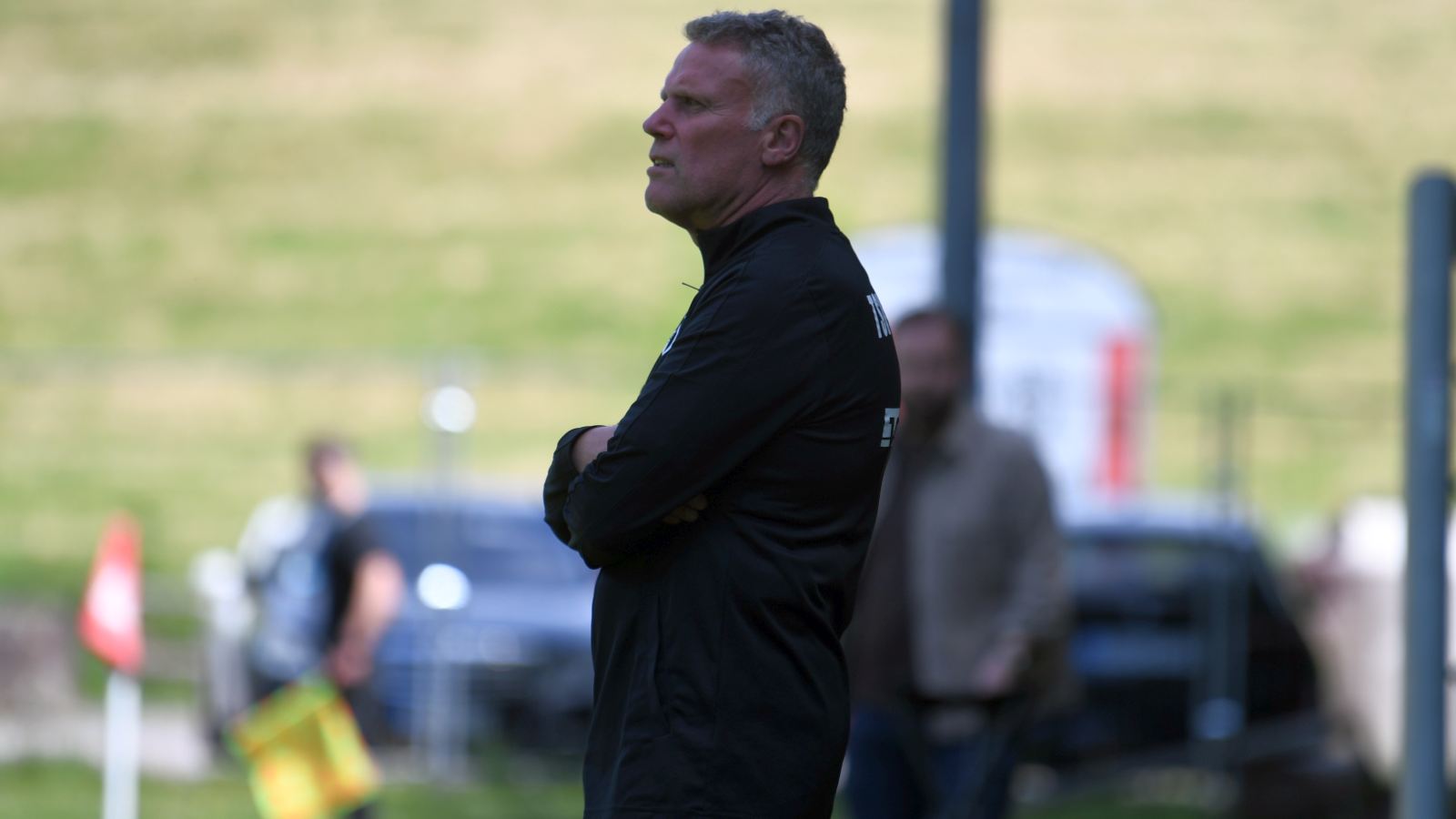 Holenberg ist erneut auf Trainersuche: Michael Lotze wechselt in die Frauen-Regionalliga