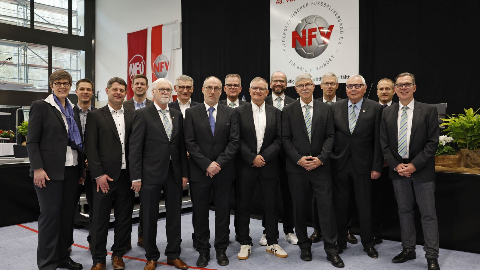 Ralph-Uwe Schaffert bleibt NFV-Präsident - August Borchers und Burkard Walden machen weiter